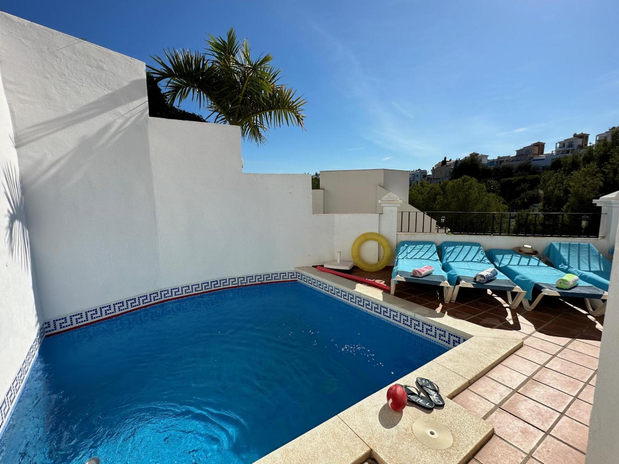 Spacious family villa Aljamar 8a Nerja Exterior foto